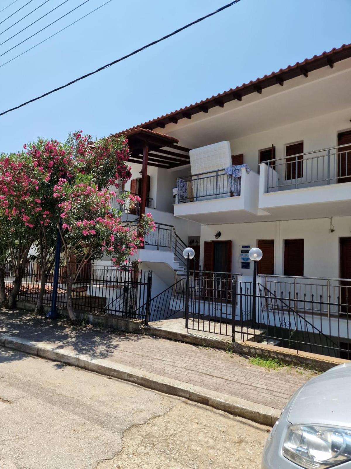 Kyana Big Blue Apartments Агия-Параскеви Номер фото